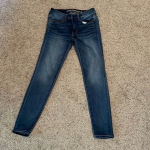 Like New Super Stretch American Eagle Jeggings